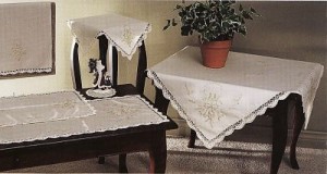 Elegant and classic, Golden Moments tablecloth can suit throughout the entire holiday season, Easter or even weddings. Easy-care Viscose & Polyester blend.