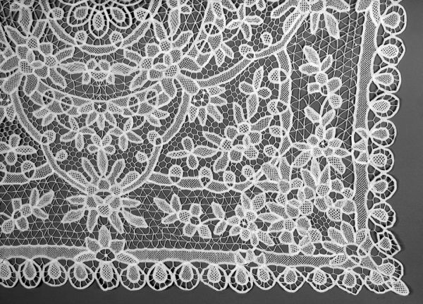 "Handcrafting lace is painstaking; in 1765, a worker spent 15-hour days for a year to produce a meter of lace, like sleeve ruffles." This size: 36"x36"Square