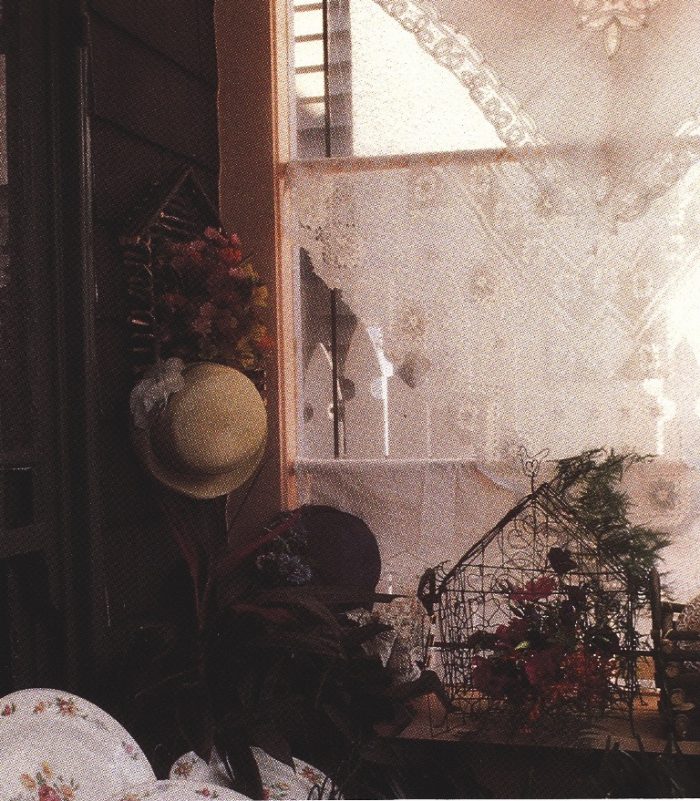 Small Tablecloth-Tuscany Lace Window Treatment