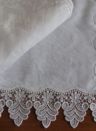 w433 Macrame Lace Scroll Poplin tablecloth TA2187