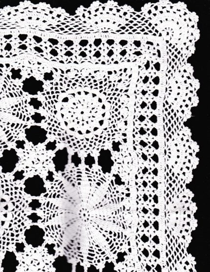 white Snowflake Crochet Lace doily runner mp