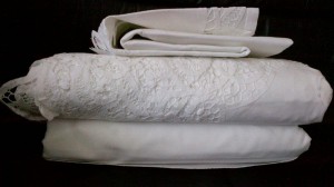 Premium quality of Cotton thread woven into 100% pure Cotton fabric for Elite Battenburg Lace sheet set.