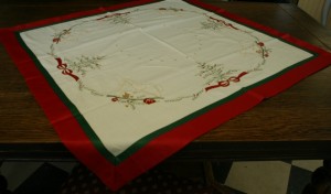 A unique design depicting Kids friendly themes in a very elegant & contemporary Doily or Runner for this holiday season.