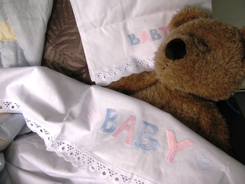 crib sheet and pillowcase