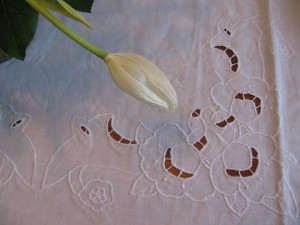 Cutwork Tulips Embroidered Cotton tablecloth in square, round or oblong shapes.